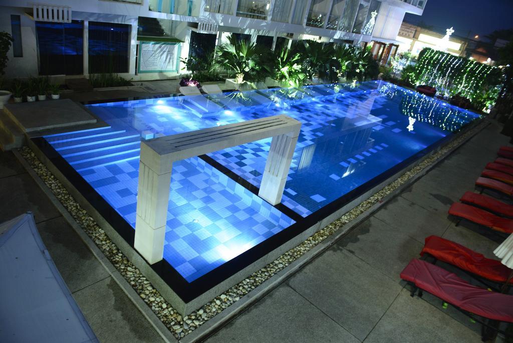 Oc Hotel Sihanoukville Exterior foto
