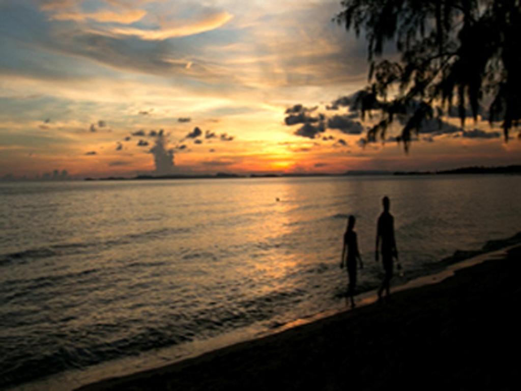 Oc Hotel Sihanoukville Exterior foto